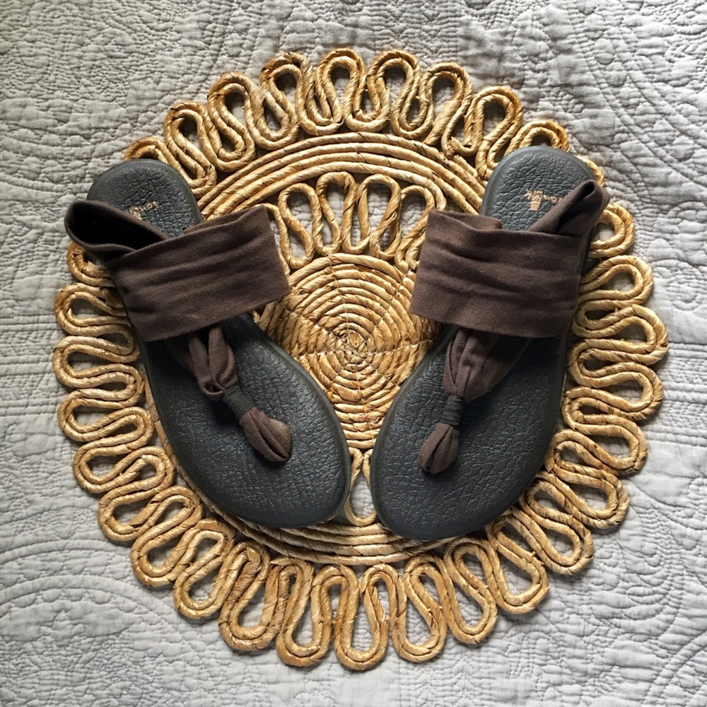 Sanuk Yoga Sling Sandal size 8
